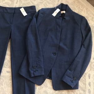 Women’s suit